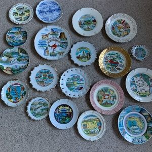 VINTAGE Souvenir State plates for decor. 19 available 
$8 each
